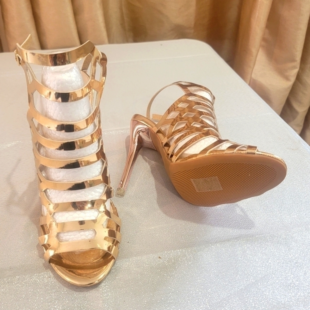 Metallic Gold Strappy Sexy Sandals/Stiletto Heels NEW!!🌟👠 - Picture 11 of 14